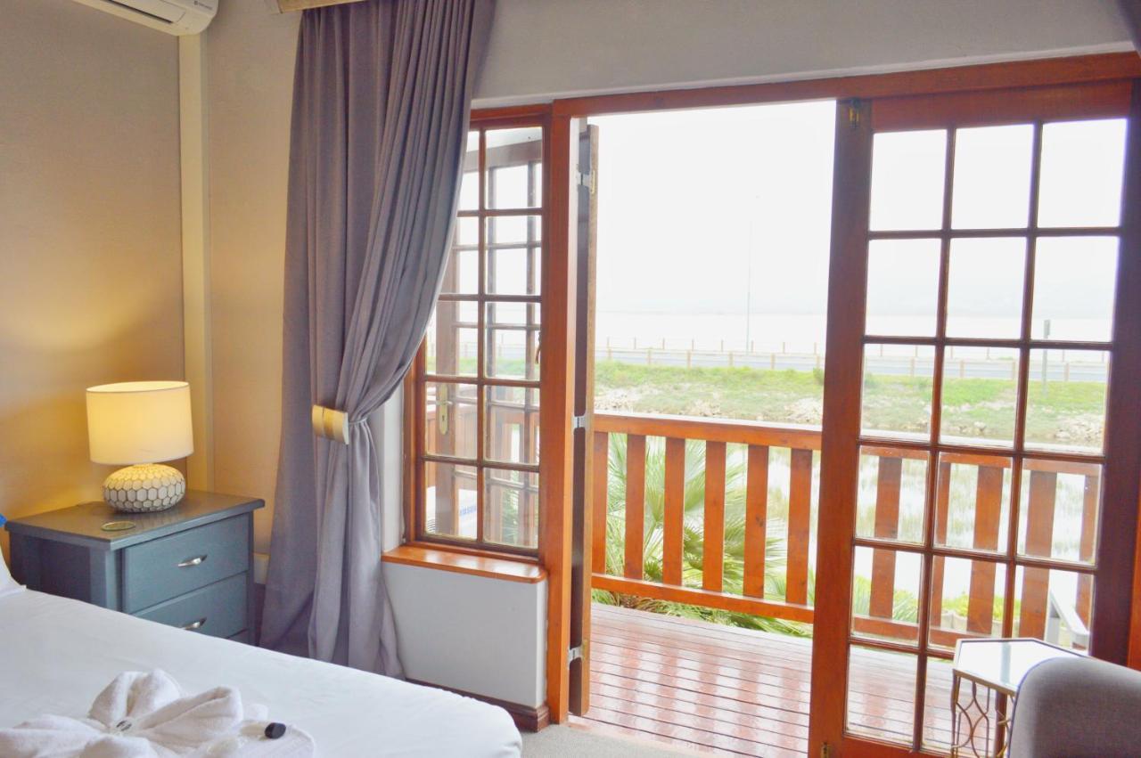 Hotel On The Estuary à Knysna Extérieur photo